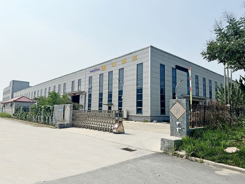 ATC CNC Machining Center 5001 ATC CNC Machining Center 5001